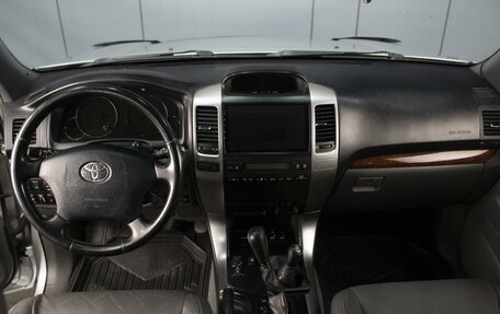 Toyota Land Cruiser Prado 120 рестайлинг, 2003 год, 1 890 000 рублей, 6 фотография