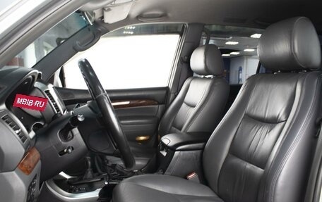Toyota Land Cruiser Prado 120 рестайлинг, 2003 год, 1 890 000 рублей, 9 фотография