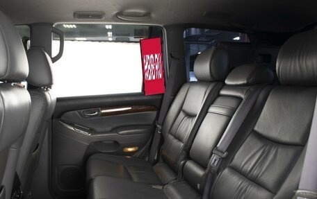 Toyota Land Cruiser Prado 120 рестайлинг, 2003 год, 1 890 000 рублей, 10 фотография