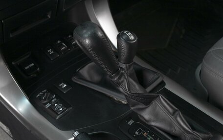 Toyota Land Cruiser Prado 120 рестайлинг, 2003 год, 1 890 000 рублей, 14 фотография