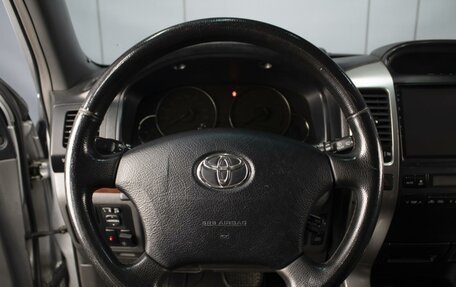 Toyota Land Cruiser Prado 120 рестайлинг, 2003 год, 1 890 000 рублей, 12 фотография