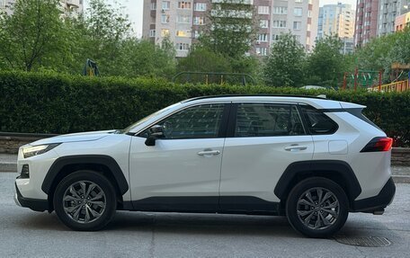 Toyota RAV4, 2025 год, 3 799 000 рублей, 4 фотография
