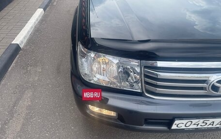 Toyota Land Cruiser 100 рестайлинг 2, 2006 год, 1 965 000 рублей, 4 фотография