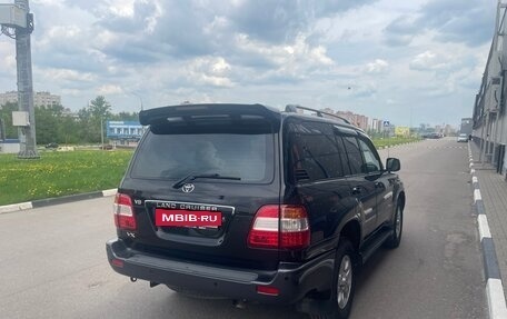 Toyota Land Cruiser 100 рестайлинг 2, 2006 год, 1 965 000 рублей, 9 фотография
