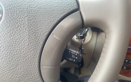 Toyota Land Cruiser 100 рестайлинг 2, 2006 год, 1 965 000 рублей, 32 фотография