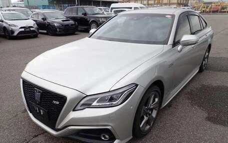 Toyota Crown, 2018 год, 3 600 000 рублей, 11 фотография