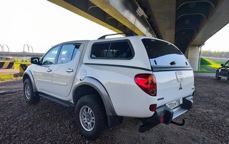Mitsubishi L200 IV рестайлинг, 2011 год, 1 550 000 рублей, 4 фотография