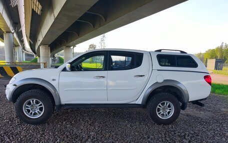 Mitsubishi L200 IV рестайлинг, 2011 год, 1 550 000 рублей, 3 фотография
