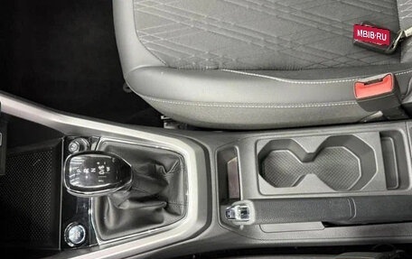 Volkswagen T-Cross I, 2022 год, 1 290 000 рублей, 10 фотография