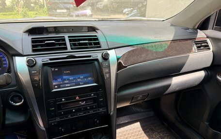 Toyota Camry, 2016 год, 1 850 000 рублей, 8 фотография