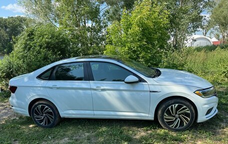 Volkswagen Jetta VII, 2020 год, 1 950 000 рублей, 3 фотография