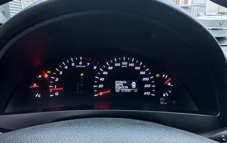 Toyota Camry, 2010 год, 1 700 000 рублей, 8 фотография