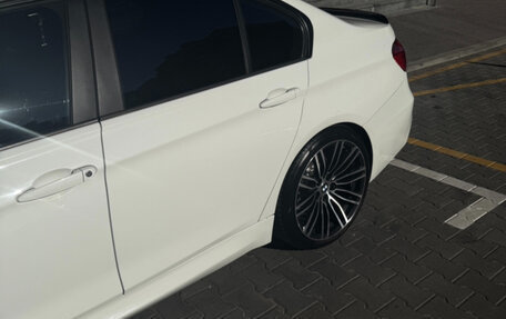 BMW 3 серия, 2017 год, 1 690 000 рублей, 2 фотография