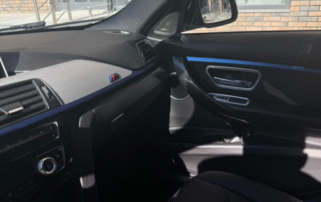 BMW 3 серия, 2017 год, 1 690 000 рублей, 7 фотография