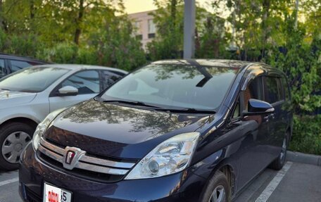 Toyota ISis I, 2016 год, 1 750 000 рублей, 3 фотография