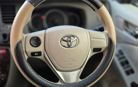 Toyota ISis I, 2016 год, 1 750 000 рублей, 4 фотография