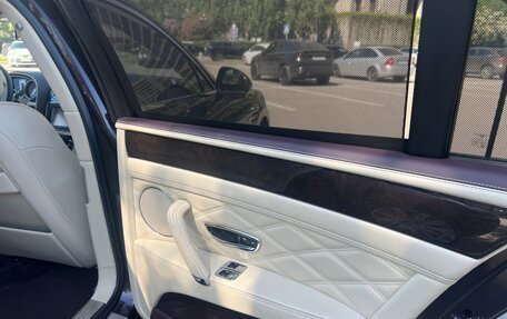 Bentley Flying Spur II, 2014 год, 5 050 000 рублей, 10 фотография