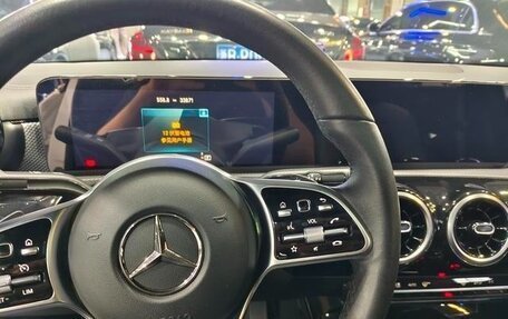 Mercedes-Benz A-Класс, 2022 год, 1 647 000 рублей, 4 фотография