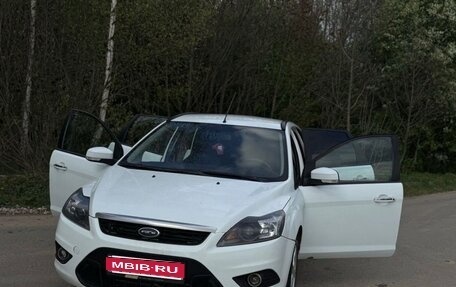 Ford Focus II рестайлинг, 2008 год, 300 000 рублей, 1 фотография