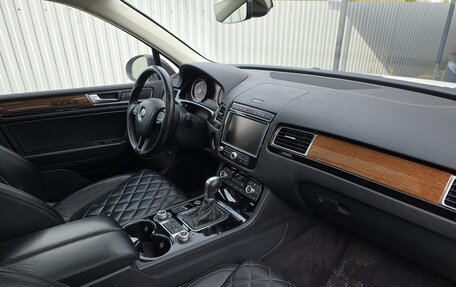 Volkswagen Touareg III, 2018 год, 3 100 000 рублей, 7 фотография