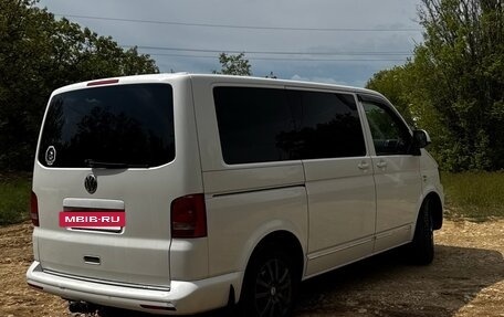 Volkswagen Caravelle T5, 2014 год, 2 150 000 рублей, 3 фотография