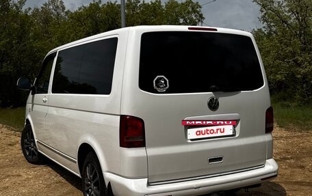 Volkswagen Caravelle T5, 2014 год, 2 150 000 рублей, 6 фотография