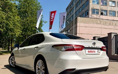 Toyota Camry, 2020 год, 2 690 000 рублей, 4 фотография