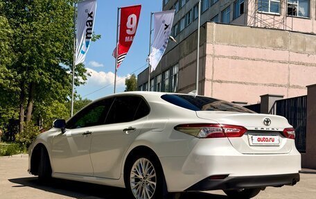 Toyota Camry, 2020 год, 2 690 000 рублей, 10 фотография