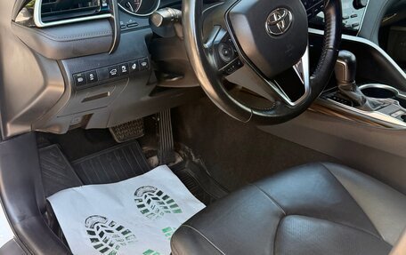 Toyota Camry, 2020 год, 2 690 000 рублей, 16 фотография