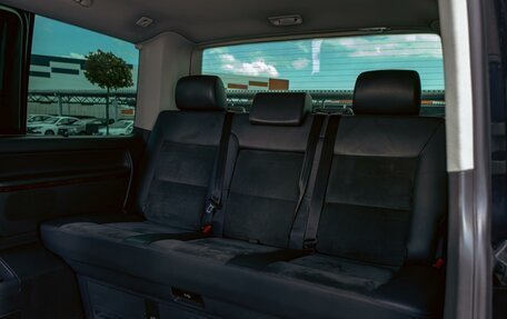 Volkswagen Multivan T5, 2015 год, 2 995 000 рублей, 18 фотография