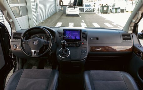 Volkswagen Multivan T5, 2015 год, 2 995 000 рублей, 16 фотография