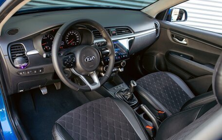 KIA Rio IV, 2017 год, 1 095 000 рублей, 13 фотография