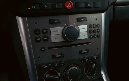 Opel Antara I, 2013 год, 1 255 000 рублей, 15 фотография