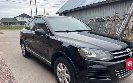 Volkswagen Touareg III, 2012 год, 1 750 000 рублей, 3 фотография