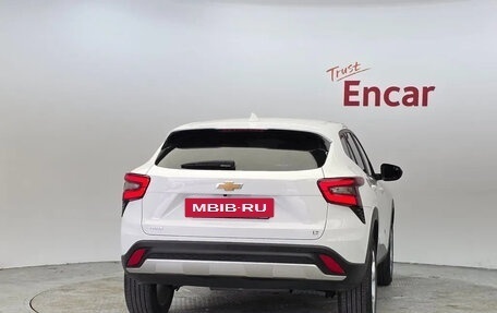 Chevrolet Trax, 2024 год, 1 676 000 рублей, 4 фотография