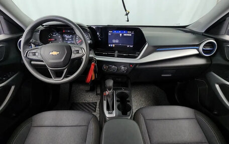 Chevrolet Trax, 2024 год, 1 662 000 рублей, 6 фотография
