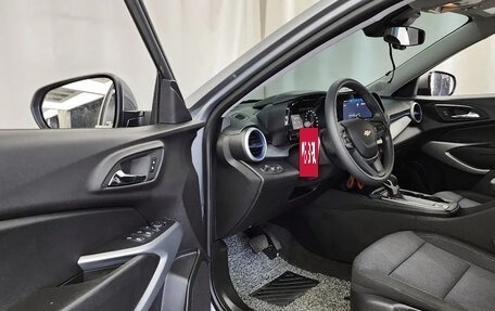 Chevrolet Trax, 2024 год, 1 662 000 рублей, 5 фотография