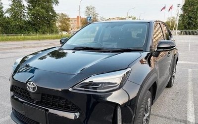 Toyota Yaris Cross, 2022 год, 1 650 000 рублей, 1 фотография