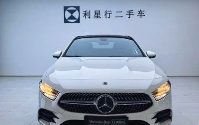 Mercedes-Benz A-Класс, 2022 год, 1 850 000 рублей, 1 фотография