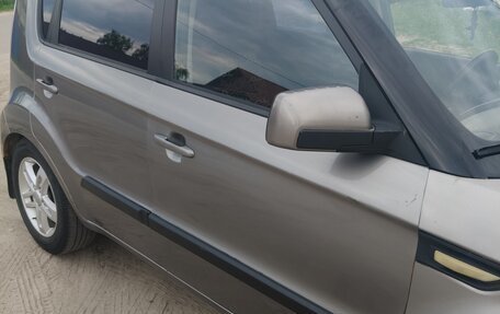 KIA Soul I рестайлинг, 2010 год, 500 000 рублей, 3 фотография