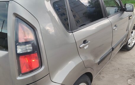 KIA Soul I рестайлинг, 2010 год, 500 000 рублей, 6 фотография