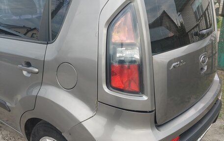 KIA Soul I рестайлинг, 2010 год, 500 000 рублей, 14 фотография