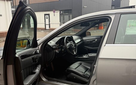 Mercedes-Benz E-Класс, 2011 год, 1 410 000 рублей, 6 фотография