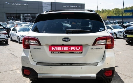 Subaru Outback IV рестайлинг, 2018 год, 2 249 000 рублей, 9 фотография