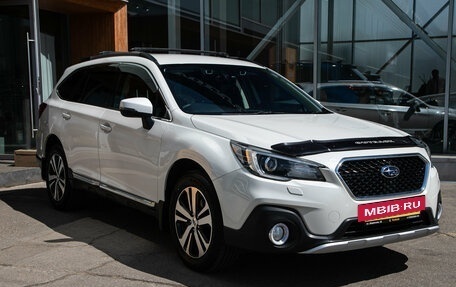 Subaru Outback IV рестайлинг, 2018 год, 2 249 000 рублей, 6 фотография