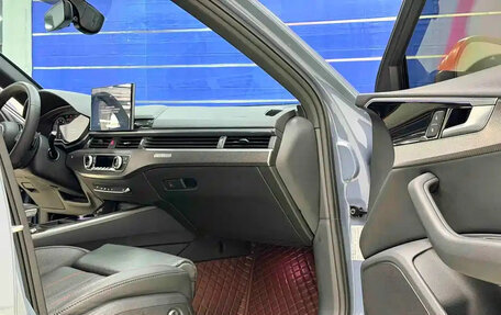Audi A4, 2022 год, 2 183 700 рублей, 3 фотография