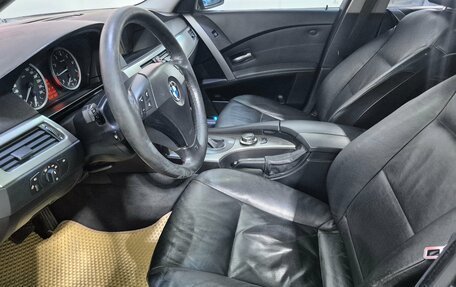 BMW 5 серия, 2006 год, 730 000 рублей, 12 фотография