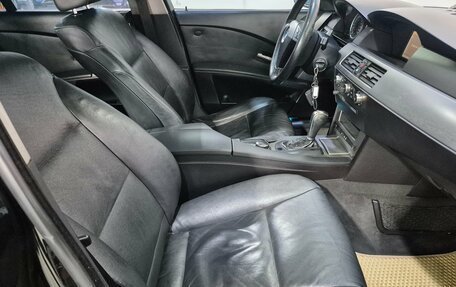 BMW 5 серия, 2006 год, 730 000 рублей, 13 фотография