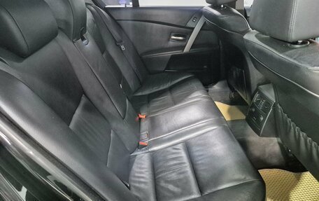 BMW 5 серия, 2006 год, 730 000 рублей, 14 фотография