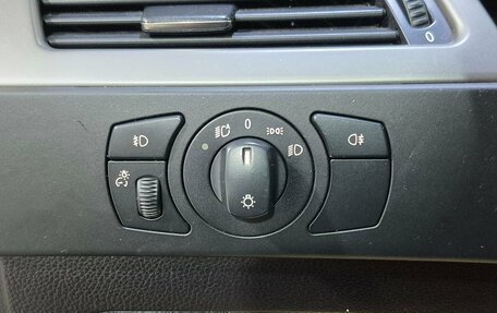 BMW 5 серия, 2006 год, 730 000 рублей, 19 фотография